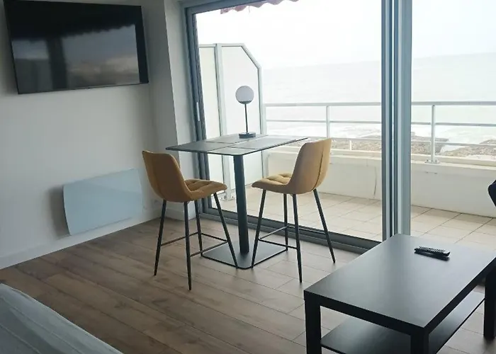 Neuf Avec Terrasse Sur Et Garage A - Fr-1-494-207 * 로양